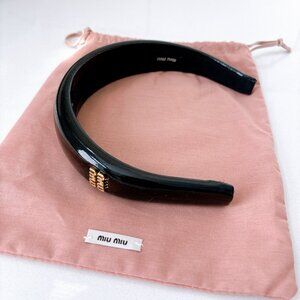 BRAND NEW MIUMIU HEADBAND, SUPER CUTE, STILL IN PACKAGING BLACK